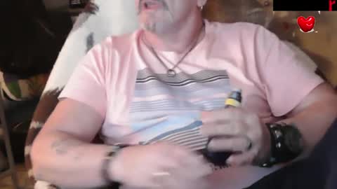 Snapshot of zander007 chatting on March 11, 3:02 pm zander007 online show from March 11, 3:02 pm