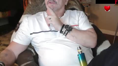 Snapshot of zander007 chatting on November 19, 3:34 pm zander007 online show from November 19, 3:34 pm