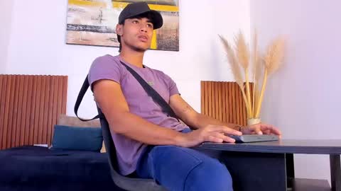 Zander online show from September 19, 1:56 pm