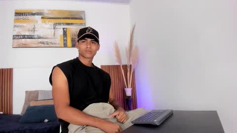 Zander online show from January 9, 1:03 pm