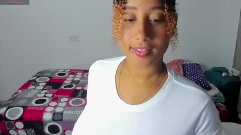 Zandra online show from April 14, 5:13 am