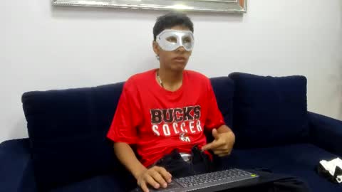 Snapshot of zane_belville chatting on July 24, 11:30 am Zane Belville online show from July 24, 11:30 am