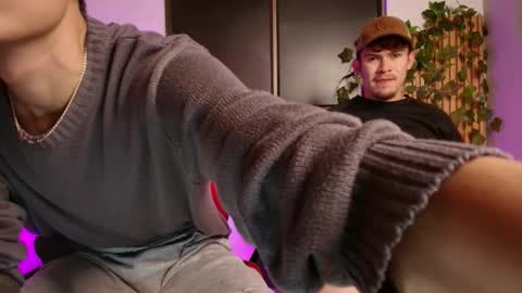 Tiiago Mallz online show from December 1, 7:02 am