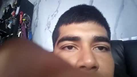 Snapshot of zapopitan25rey chatting on January 2, 1:40 pm zapopitan25rey online show from January 2, 1:40 pm