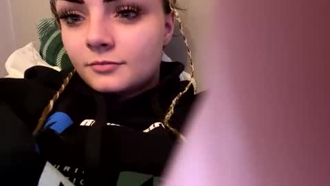 zapxxx69 online show from March 17, 2:49 am