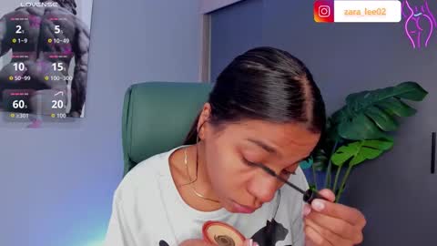 Zara online show from March 16, 12:20 pm