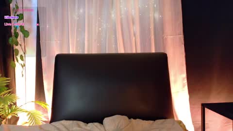 Snapshot of zara_murphy chatting on May 13, 8:38 pm Zara online show from May 13, 8:38 pm