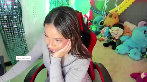 Snapshot of zarablazze_ chatting on June 25, 7:18 pm zarablazze_ online show from June 25, 7:18 pm