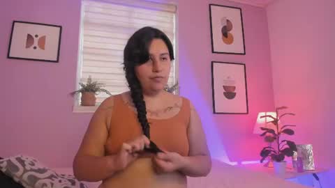 Snapshot of zarabloom_ chatting on July 14, 8:14 pm Zara Blonm online show from July 14, 8:14 pm