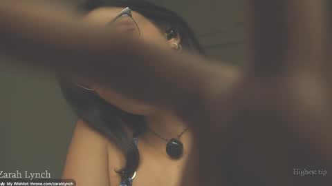 Snapshot of zarahlynch chatting on April 16, 8:42 pm Miss Lynch Next show 2911 online show from April 16, 8:42 pm