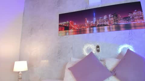 ZaraQuiinn online show from December 21, 2:24 pm