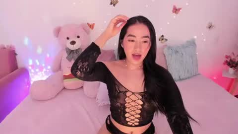Snapshot of zaratorres_ chatting on July 22, 11:46 am Zara online show from July 22, 11:46 am