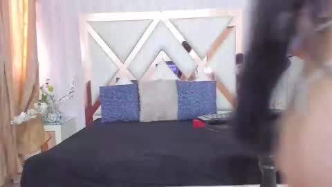 Snapshot of zaraycox chatting on October 1, 1:39 pm Zaraycox online show from October 1, 1:39 pm