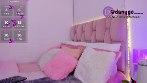 Snapshot of zarianaevanz chatting on September 13, 11:37 pm Zariana online show from September 13, 11:37 pm