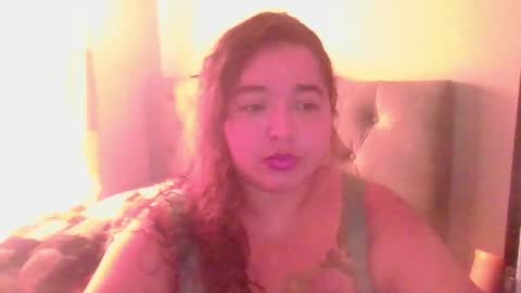 Snapshot of zarulyn chatting on May 24, 6:35 pm zarulyn online show from May 24, 6:35 pm