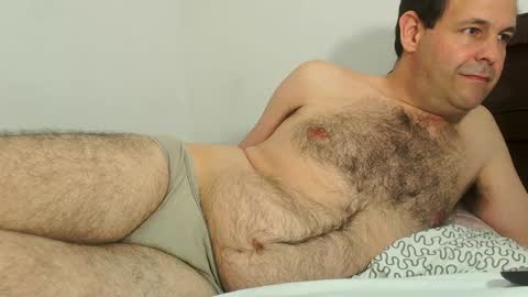 Snapshot of zasss40 chatting on February 6, 7:35 am Alex online show from February 6, 7:35 am