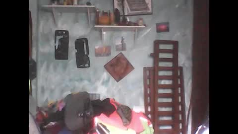 Snapshot of zatiro992 chatting on February 18, 7:10 pm Zatth online show from February 18, 7:10 pm