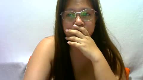 Im Zeanna online show from December 6, 5:33 pm