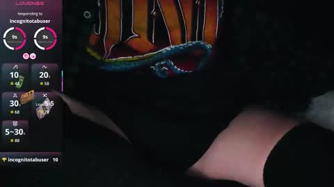 Snapshot of zeemomdalorian chatting on April 8, 4:23 am Zee online show from April 8, 4:23 am
