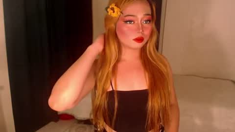Snapshot of zemi_max chatting on July 21, 6:32 pm zemi_max online show from July 21, 6:32 pm