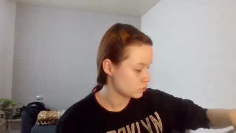 Snapshot of zenaidafairleigh chatting on March 3, 7:47 am Ammy online show from March 3, 7:47 am