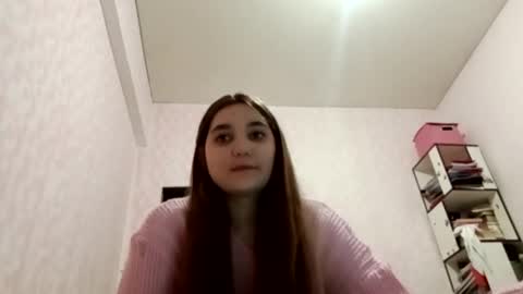 zeniabrossoit online show from March 9, 11:14 am