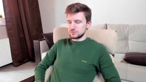 Andrew online show from April 9, 9:26 am