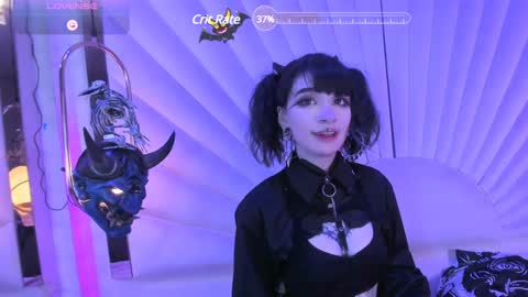Snapshot of zephirah_abney chatting on December 17, 4:32 pm online show from December 17, 4:32 pm