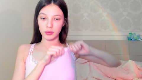 Snapshot of zerelle chatting on February 9, 9:35 am Ivy online show from February 9, 9:35 am