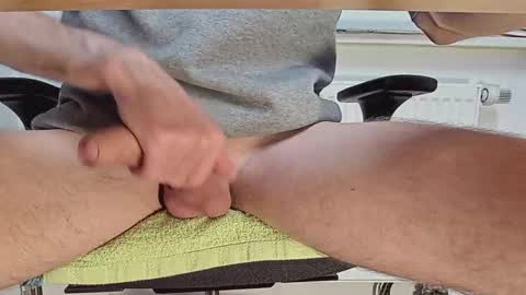 zero_x88 online show from November 30, 3:49 pm