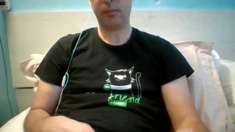 zeus online show from November 30, 7:12 am