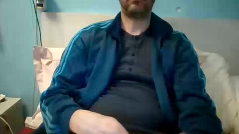 zeus online show from March 13, 5:47 am