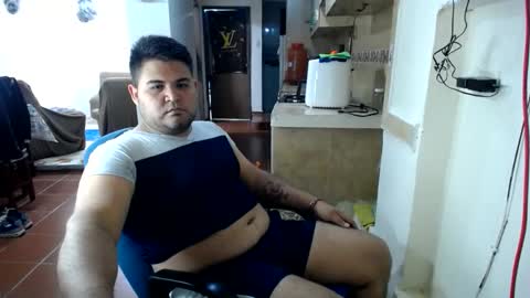 Snapshot of zeusdedios chatting on March 11, 1:48 am Enrique online show from March 11, 1:48 am