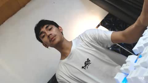 zavier skinny asian online show from January 21, 2:11 am