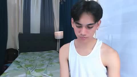 zavier skinny asian online show from March 29, 1:05 am