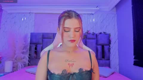 Snapshot of zhararousse chatting on May 3, 12:00 pm Zhara Rousse online show from May 3, 12:00 pm