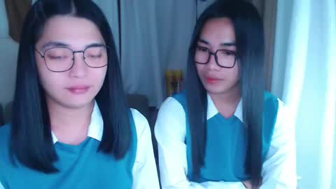 Snapshot of zhaviahale chatting on February 26, 12:03 pm im your lovely zhaviabigcock here online show from February 26, 12:03 pm