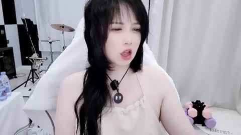 Snapshot of zhen0 chatting on June 18, 6:56 pm zhen online show from June 18, 6:56 pm