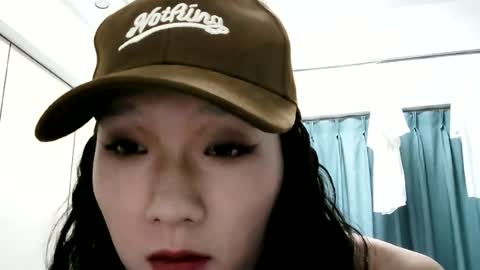 Snapshot of zhig01584 chatting on June 11, 5:22 pm zhig01584 online show from June 11, 5:22 pm