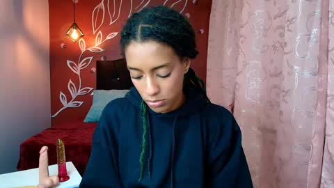 Zia Green online show from January 14, 12:03 pm