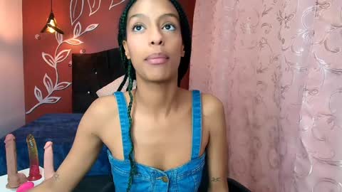 Zia Green online show from January 18, 7:48 pm