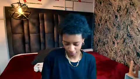Snapshot of zia_green chatting on May 27, 12:46 pm Zia Green online show from May 27, 12:46 pm