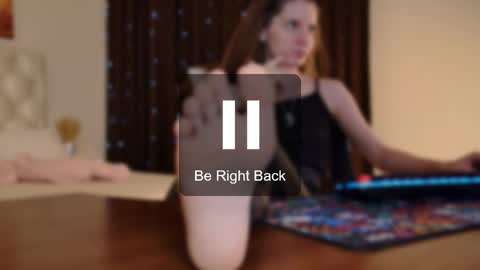 zianichols online show from May 18, 4:13 pm