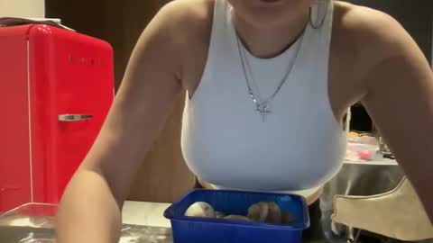 Nensi online show from November 21, 1:54 pm