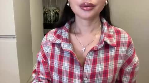 Nensi online show from March 11, 7:31 pm