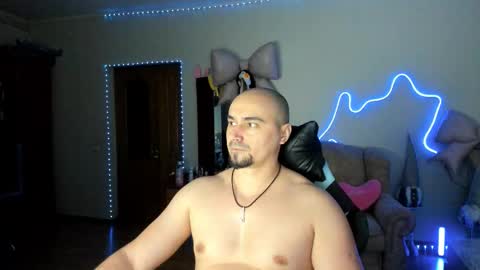 Ziesh online show from February 17, 8:59 pm