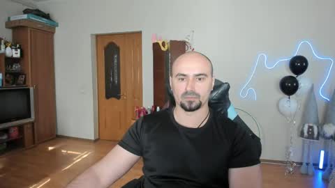 Snapshot of ziesh chatting on April 30, 1:17 pm Ziesh online show from April 30, 1:17 pm