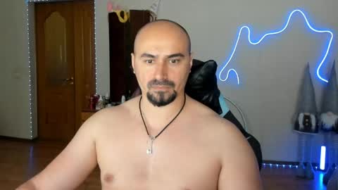 Snapshot of ziesh chatting on May 17, 10:11 am Ziesh online show from May 17, 10:11 am
