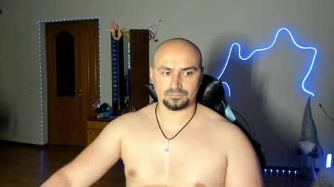 Snapshot of ziesh chatting on May 23, 11:03 am Ziesh online show from May 23, 11:03 am