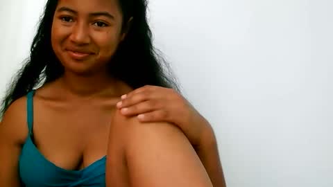 elly online show from April 2, 4:54 am